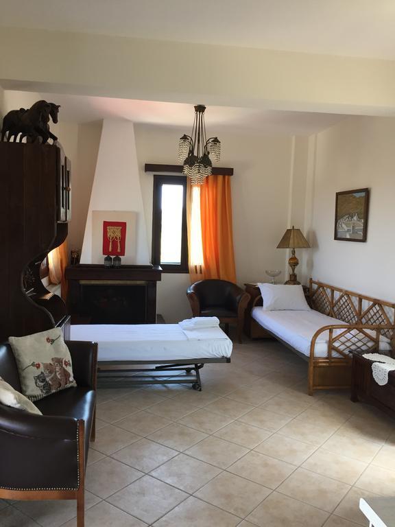 Vervekis Apartments Фискардо Екстериор снимка
